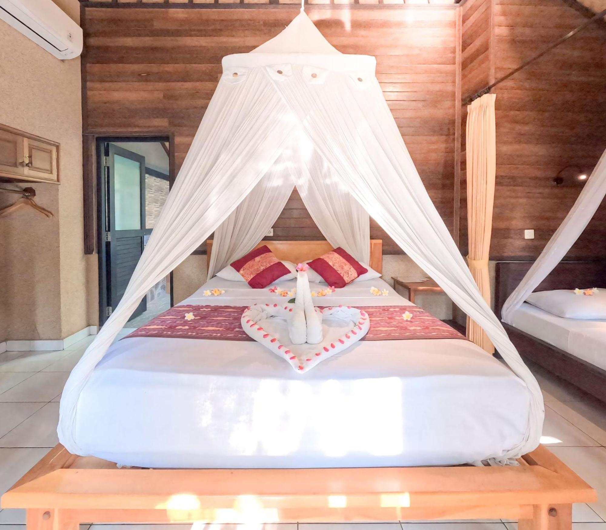 Suka Sari Cottages Pemuteran Eksteriør bilde