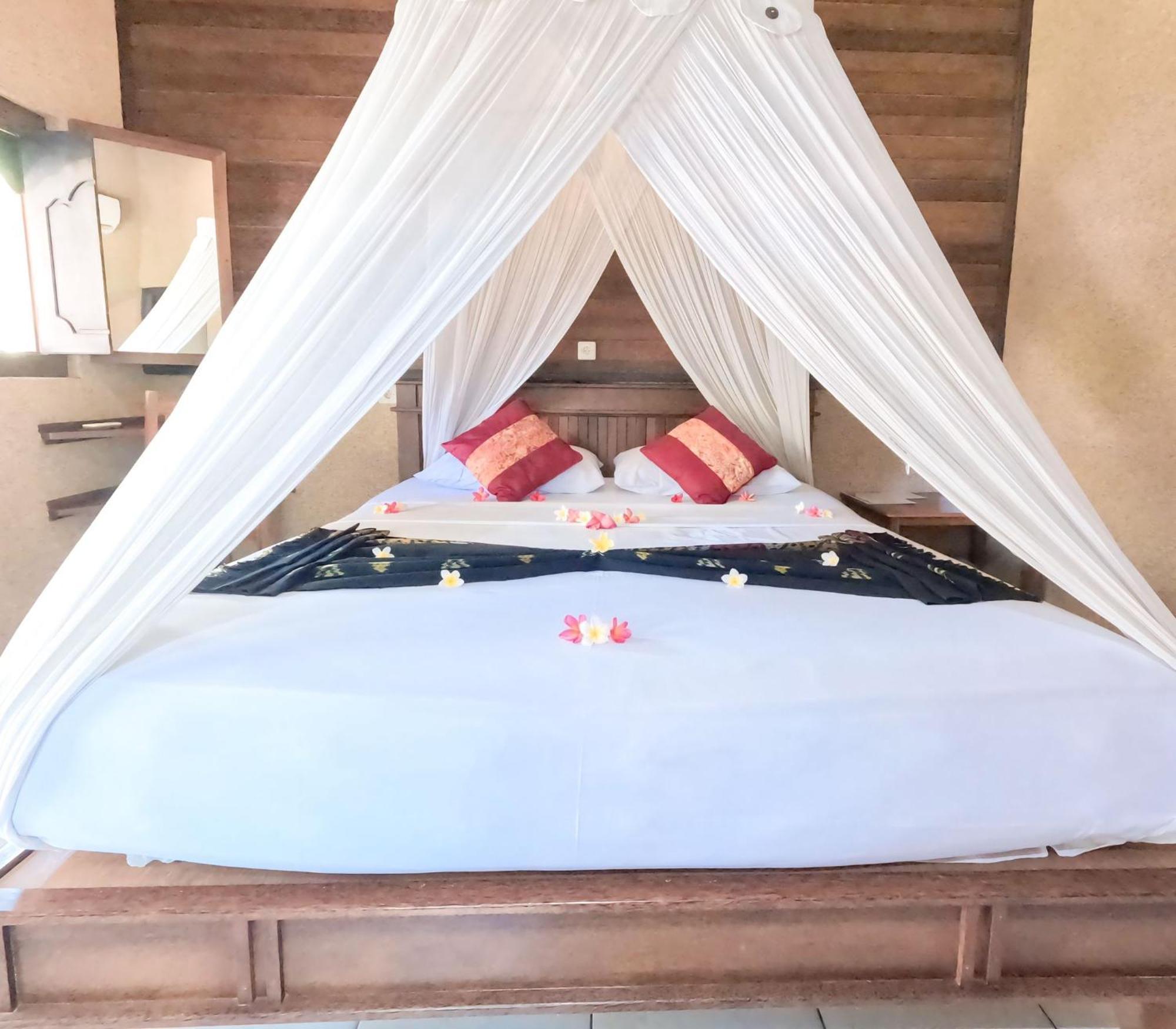 Suka Sari Cottages Pemuteran Eksteriør bilde